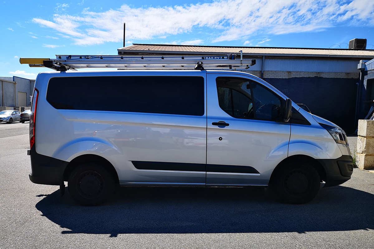 Ford Transit Van Full Wrap Kit Avery 1105EZRS - Raceskinz® Buypoint
